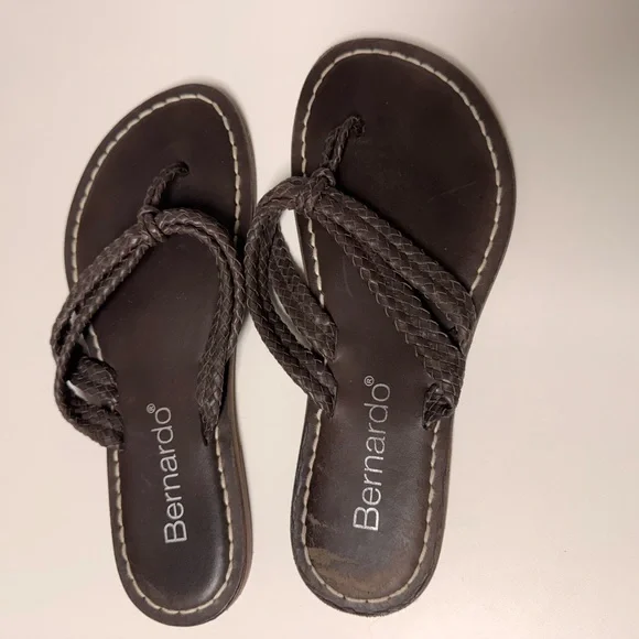 Bernado Miami Brown Leather Sandals - Picture 2 of 6